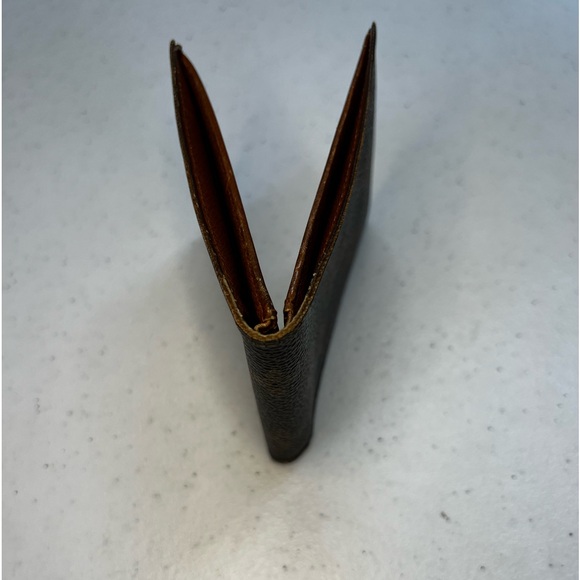 EUC Louis Vuitton Monogram Bifold Wallet - Picture 3 of 9